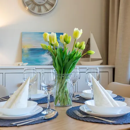 Zentrumsnahe Rose 2 Am Yachthafen By Interhome *