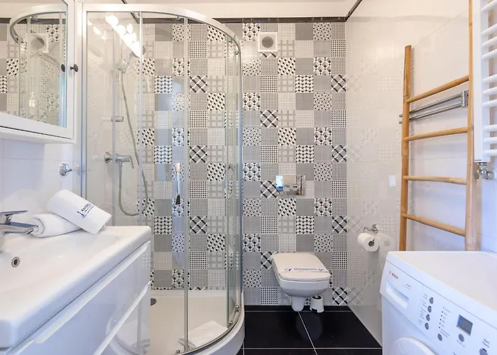 Zentrumsnahe Rose 2 Am Yachthafen By Interhome Apartmán